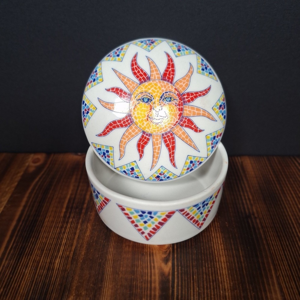 Studio Nova Sunny Days Porcelain Trinket Box Dish MZ503 Celestial Sun Face